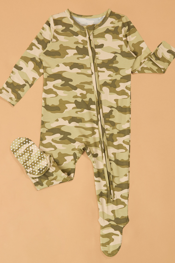 Hunter Camo Long Sleeve Footie Detail 2 - Altar'd State