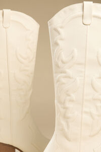 Layla Western Boot Detail 3 - Altar'd State