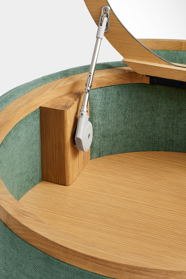 Violetta Vanity Desk Detail 7 - Altar'd State