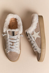 Pinah Sherpa Sneakers Detail 3 - Altar'd State