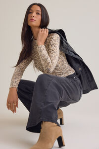Roxy Leopard Fitted Top - Altar'd State