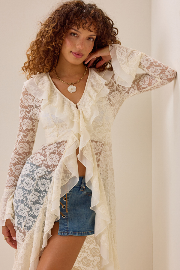 Carys Lace Chiffon Ruffle Kimono Detail 2 - Altar'd State