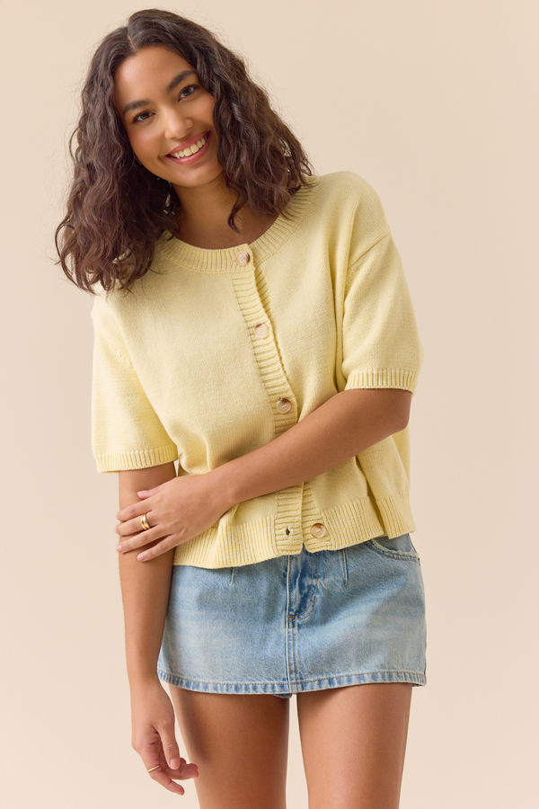 Rosie Short Sleeve Cardigan Detail 3 - Altar'd State