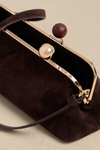 Kiss Lock Shoulder Bag Detail 5 - Altar'd State