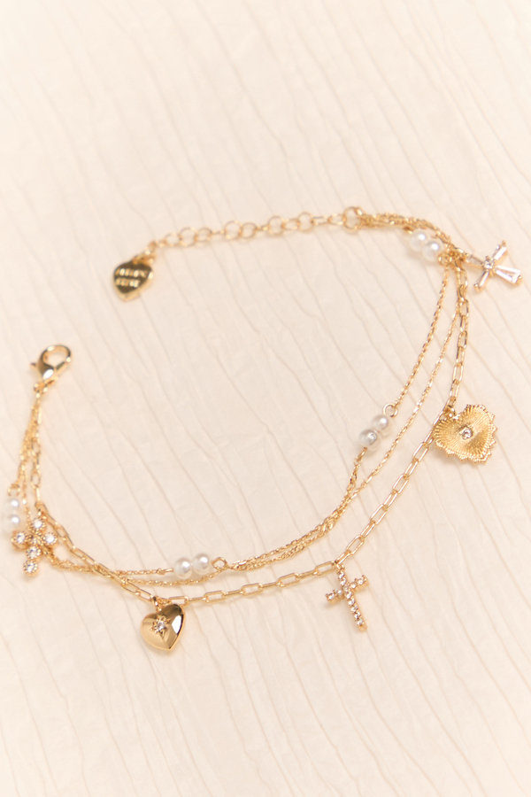 18K Gold Dainty Charm Bracelet Detail 2 - Altar'd State