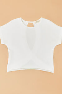 Sloan Circle Back Tee Detail 2 - Altar'd State