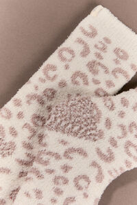 Leopard Print Fuzzy Socks Detail 2 - Altar'd State