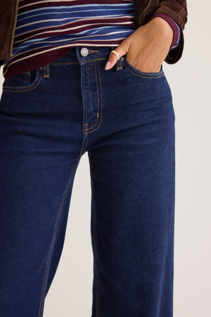Logan Low Rise Straight Leg Jean - Altar'd State