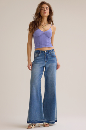 Rue Seamless Cami - Altar'd State - 