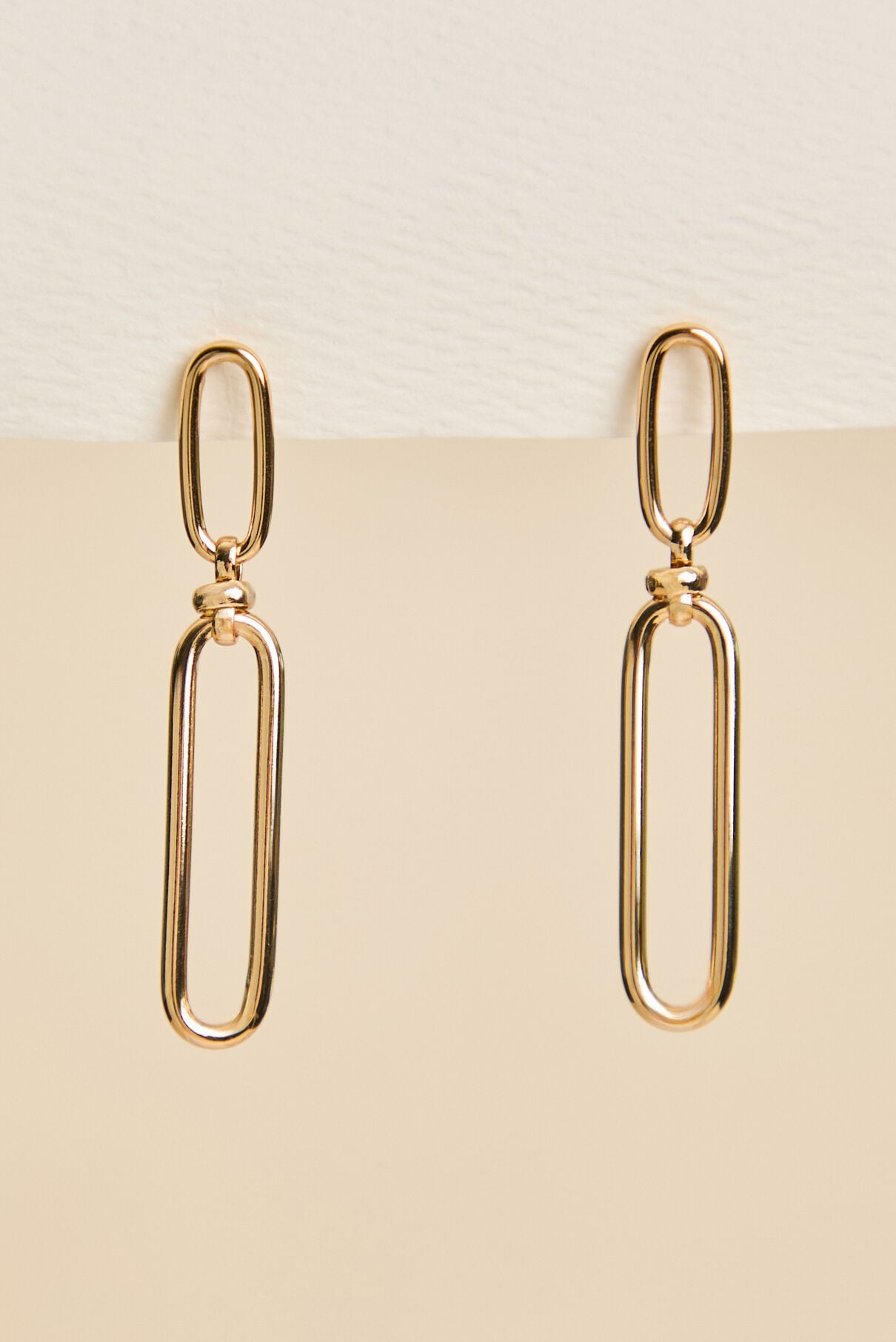 Oval Slim Dangle Earring