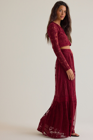 Arissa Floral Embroidered Top - Altar'd State - 