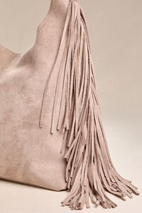 Rynlee Fringe Bag Detail 3 - Altar'd State