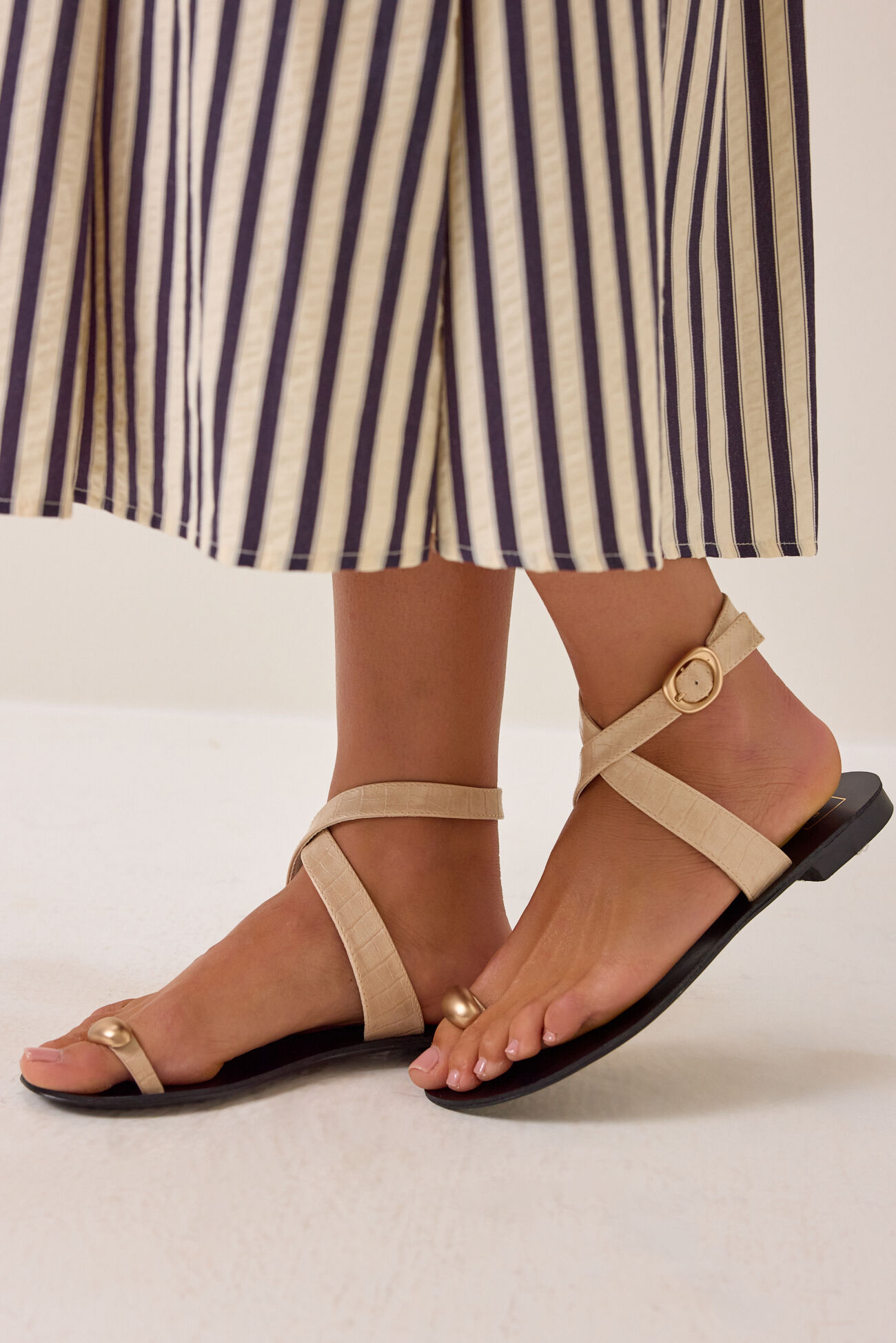 Barcelona Toe Ring Sandal