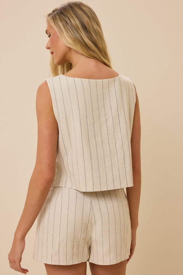 Tara Linen Pinstripe Top Detail 4 - Altar'd State