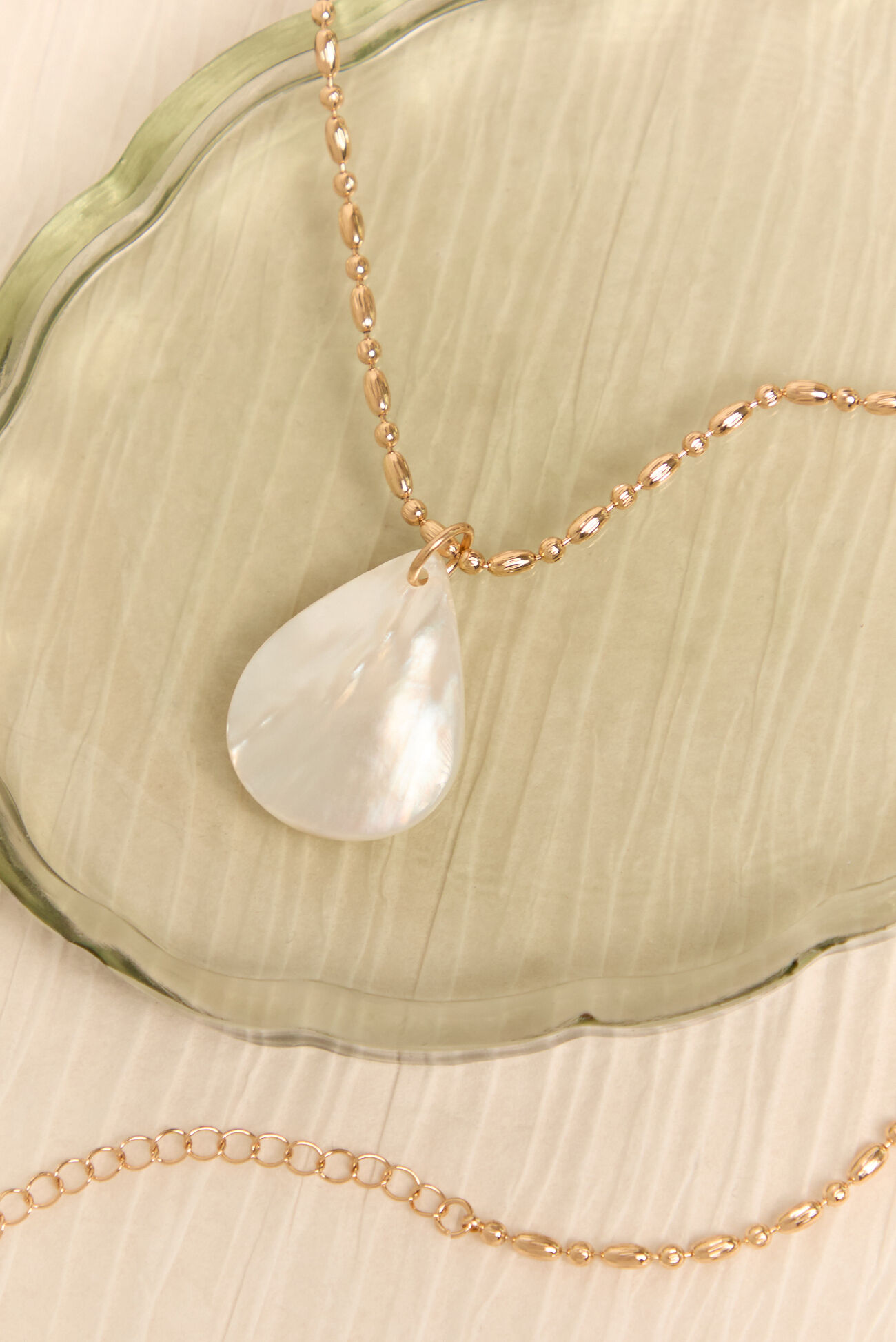 Pearl Teardrop Necklace