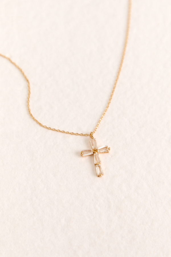 18k Gold Dainty Cross Necklace Detail 2 - Altar'd State