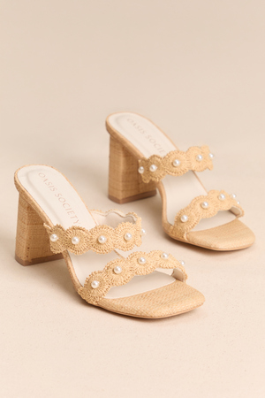 Helena Pearl Scallop Heel - Altar'd State