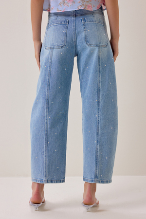 Mia Embellished Barrel Jean - Altar'd State - 