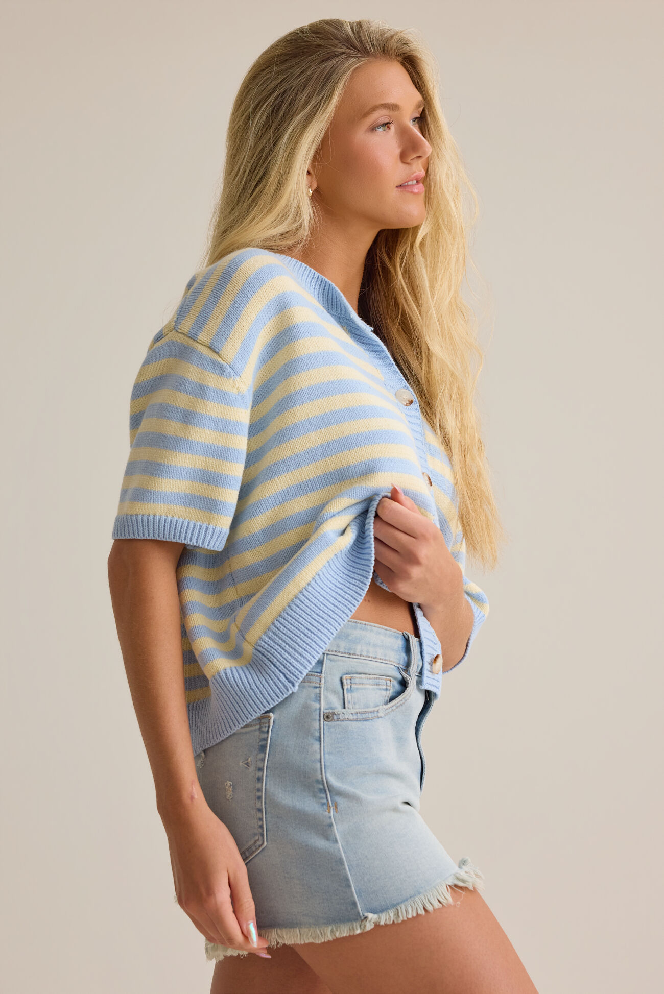 Felicity High Rise Fray Short