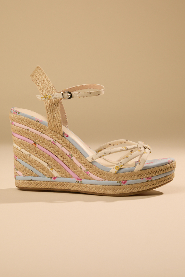 Addeline Wedges Detail 2 - Altar'd State