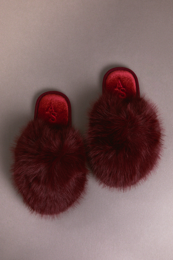 Caribou Fur Slipper - Altar'd State