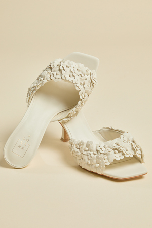 Elsa Heel - Altar'd State - 