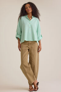 Lillian Button Up Top Detail 2 - Altar'd State