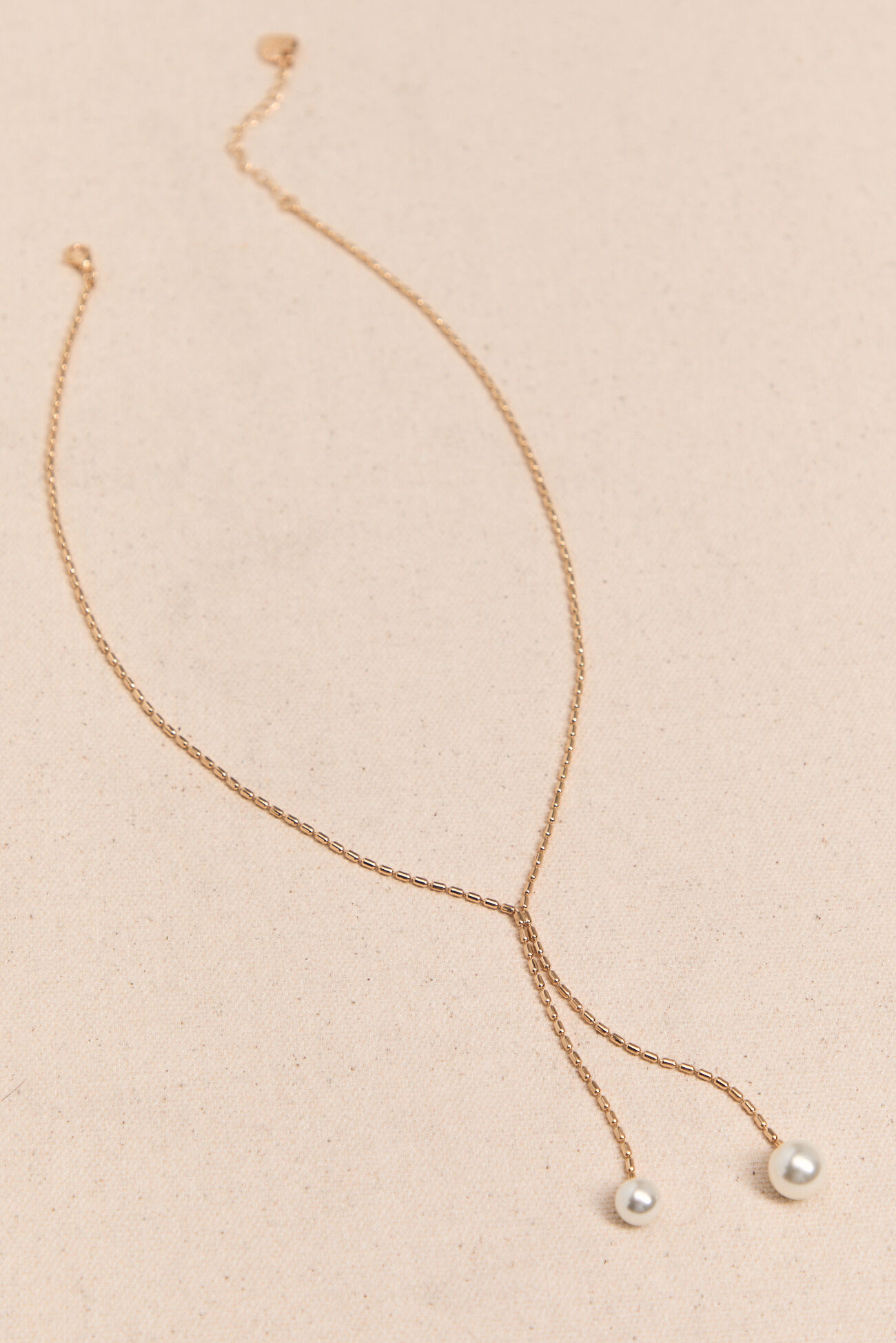 Pearl "Y" Necklace