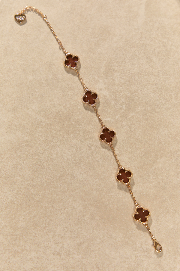 Lily Clover Bracelet Detail 4 - Altar'd State