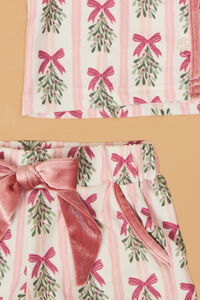 Mistletoe Magic Pajama Set Detail 2 - Altar'd State