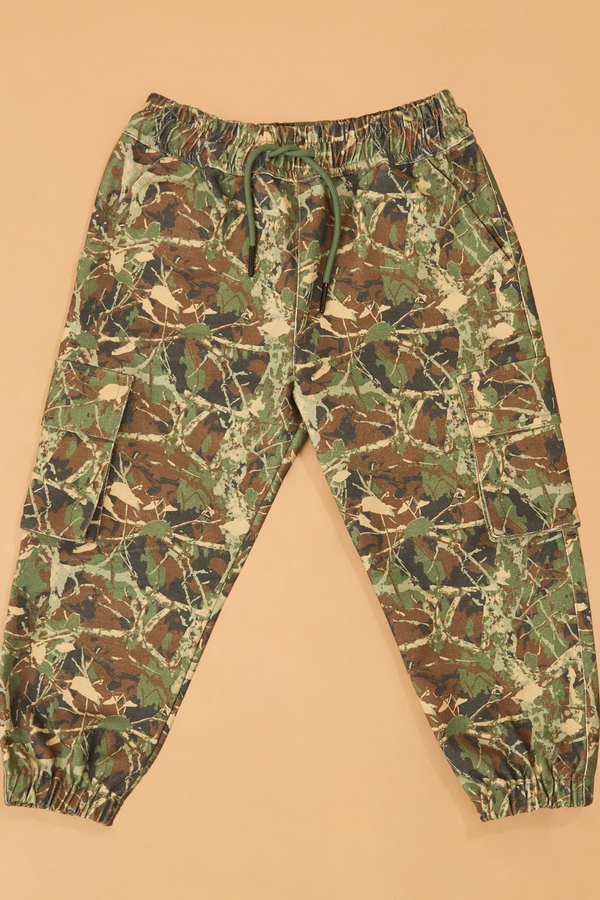 Wilder Camo Cargo Jogger Detail 2 - Altar'd State