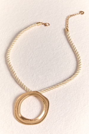 Alyson Circle Necklace - Altar'd State