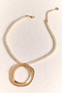 Alyson Circle Necklace Detail 2 - Altar'd State