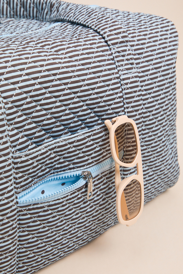 Coastal Weekender Duffel Detail 3 - Altar'd State