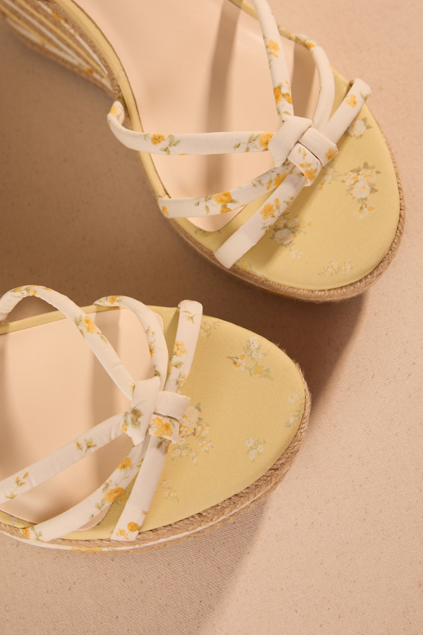 Addeline Wedges Detail 3 - Altar'd State