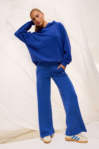 Supersoft Pullover Hoodie Detail 4 - Altar'd State