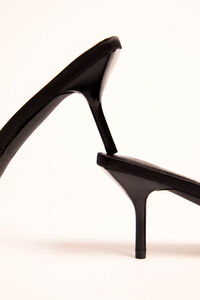 Leilani Strappy Heel Detail 4 - Altar'd State