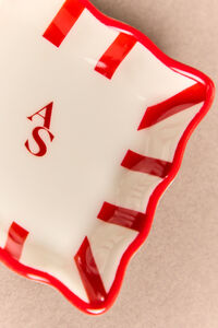 AS Scalloped Jewelry Dish Detail 2 - Altar'd State