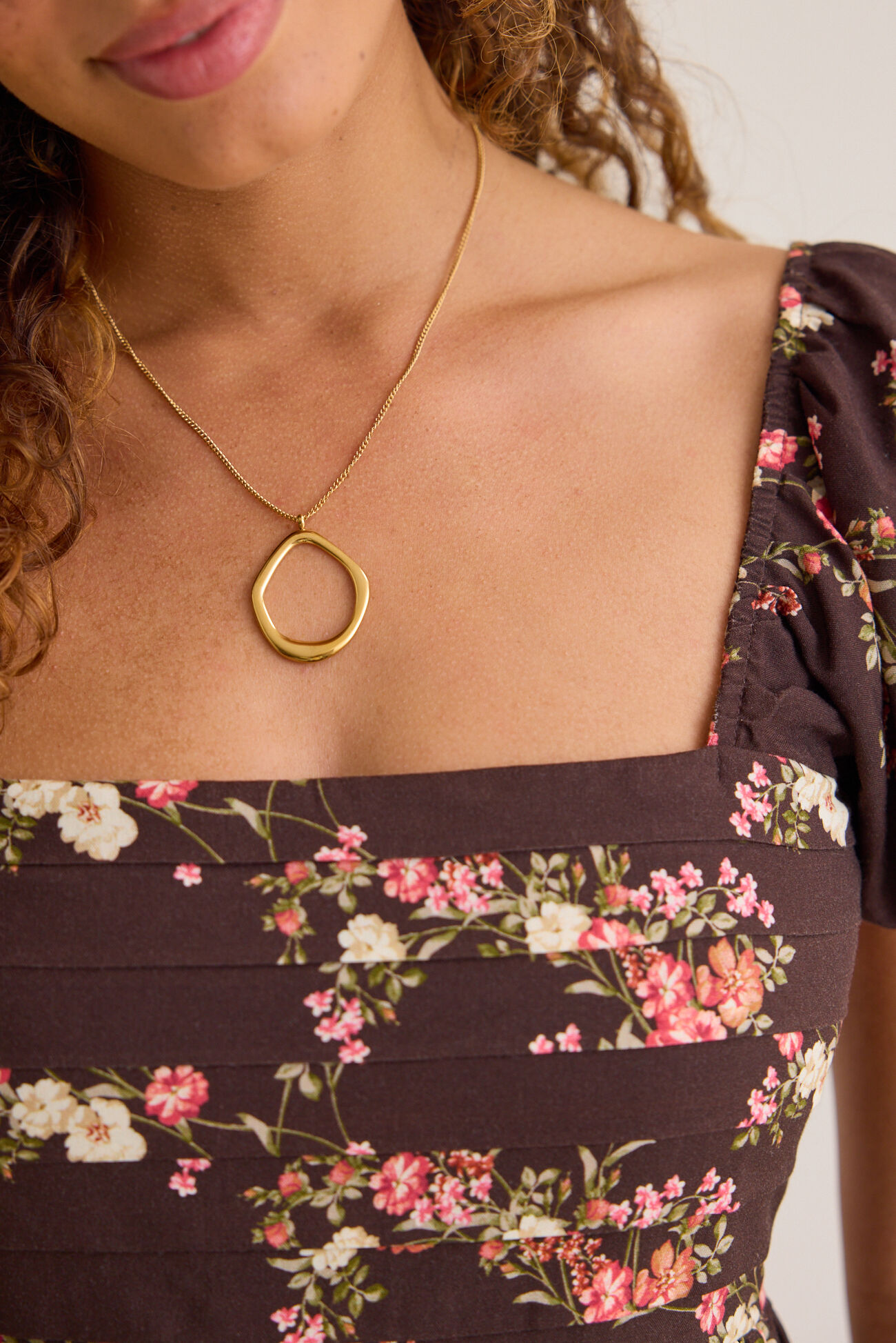 Molten Circle Pendant Necklace