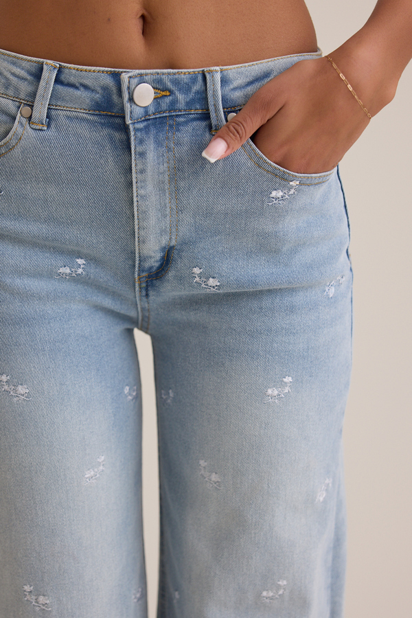Edie Floral Embroidered Jeans Detail 2 - Altar'd State