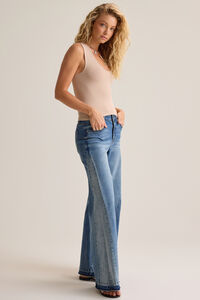 Miller Seamless Cami Detail 4 - Altar'd State