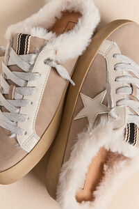 Pinah Sherpa Sneakers Detail 2 - Altar'd State