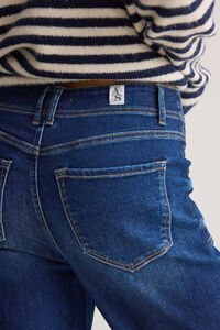 Aria Mid Rise Cropped Jeans Detail 4 - Altar'd State