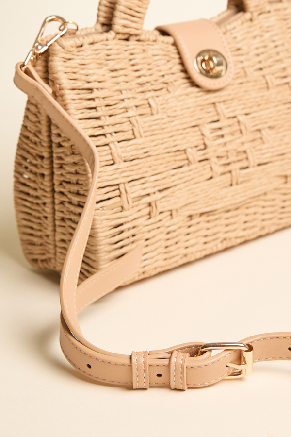 Raffia Retreat Crossbody Detail 2 - Altar'd State