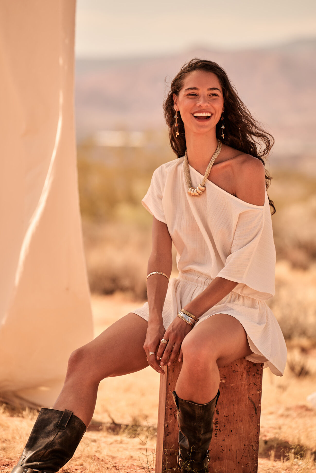 Alondra Linen Romper