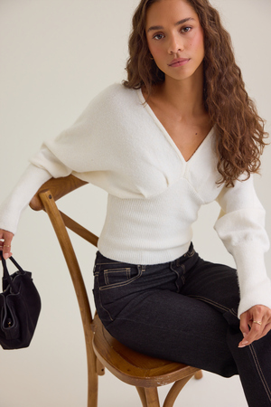 Kora Fitted V-Neck Sweater - Altar'd State