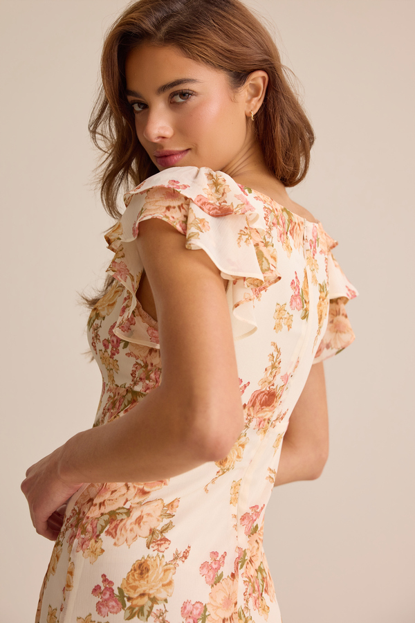 Brynleigh Maxi Dress Detail 6 - Altar'd State