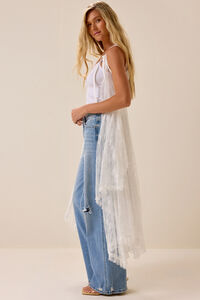 Maddie Lace Ruffle Kimono Detail 5 - Altar'd State
