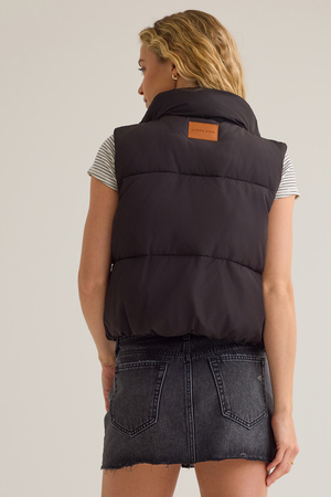 Brinity Puffer Vest - Altar'd State - 