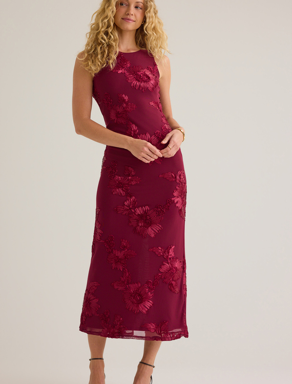 Aymie Maxi Dress Detail 1 - Altar'd State
